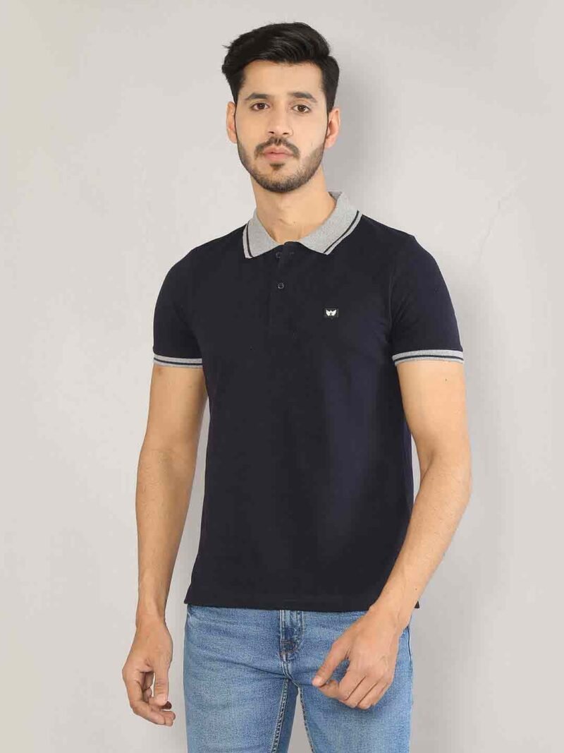 SIAPA Men Navy Polo Collar T-shirt