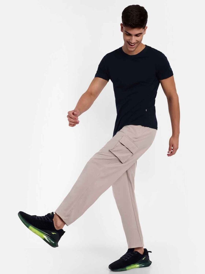 Men Oversize Trackpant - Image 6