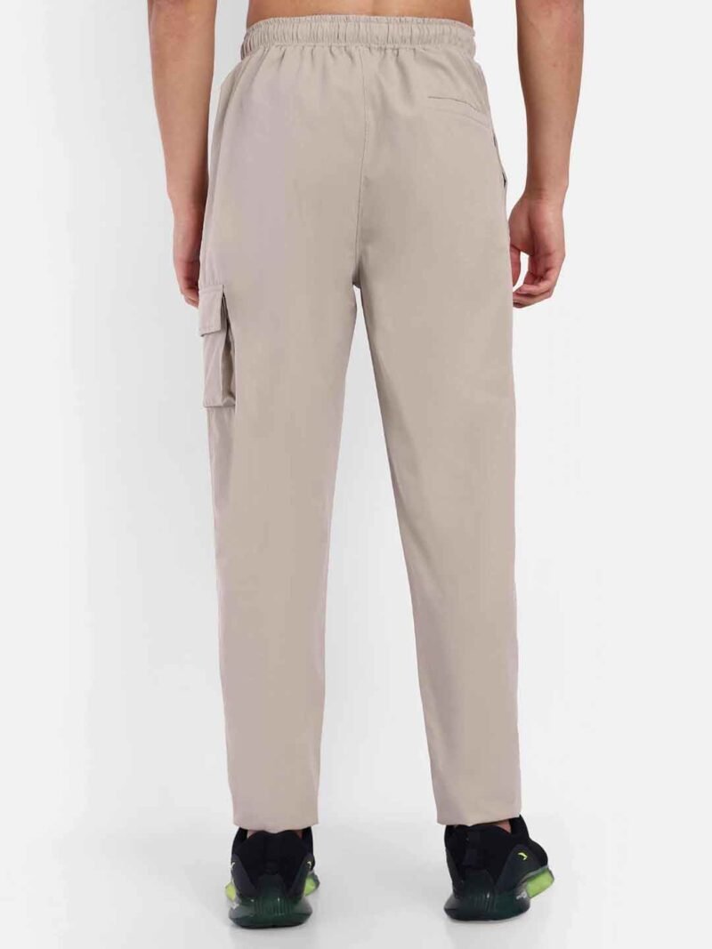Men Oversize Trackpant - Image 4