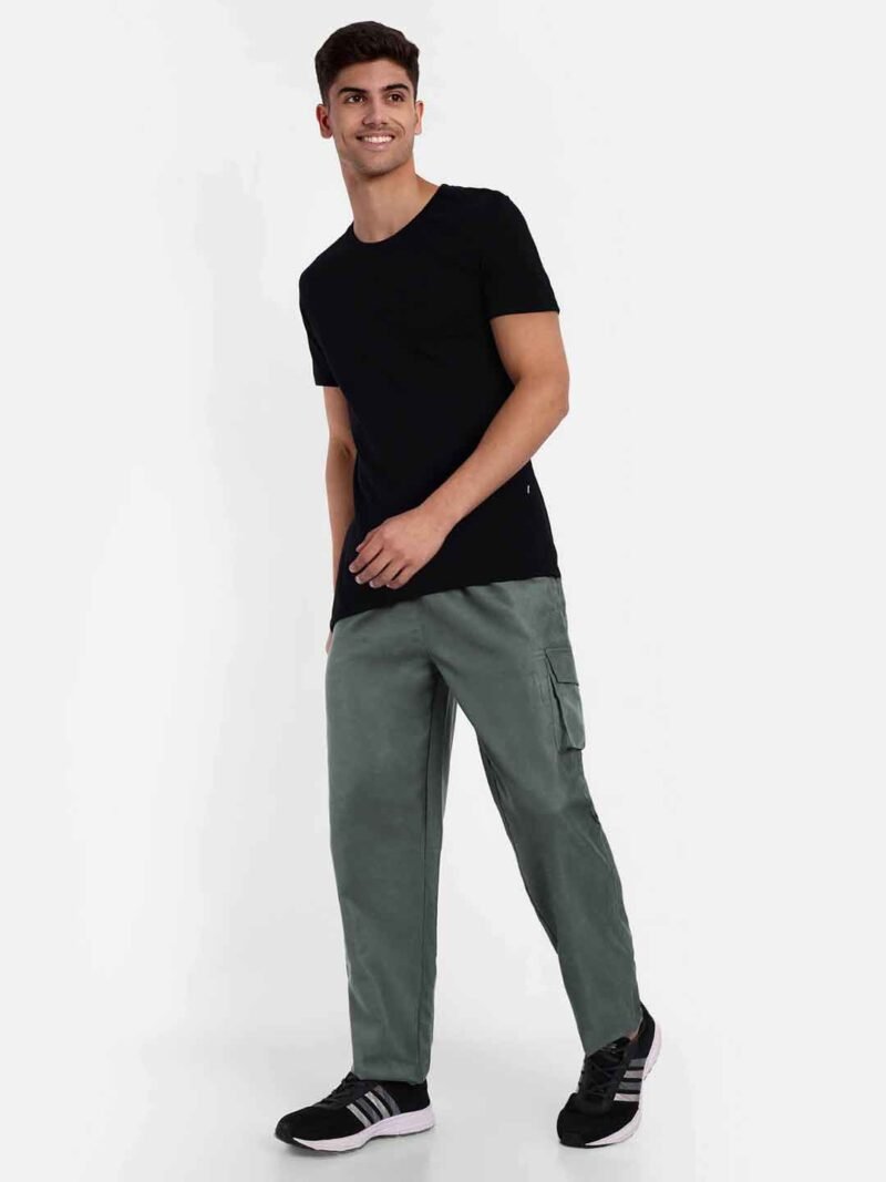 Men Oversize Trackpant - Image 3